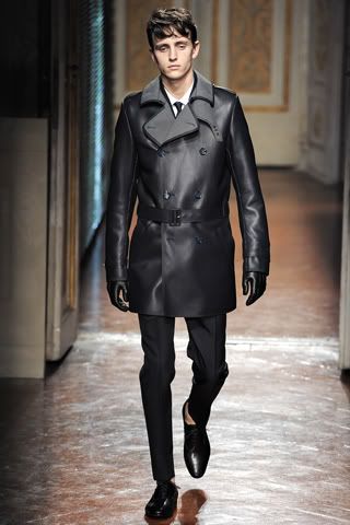 Valentino Fall-Winter 2012-2013 Florence