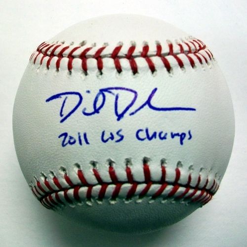  Daniel Descalso "2011 WS Champs" Autographed Baseball