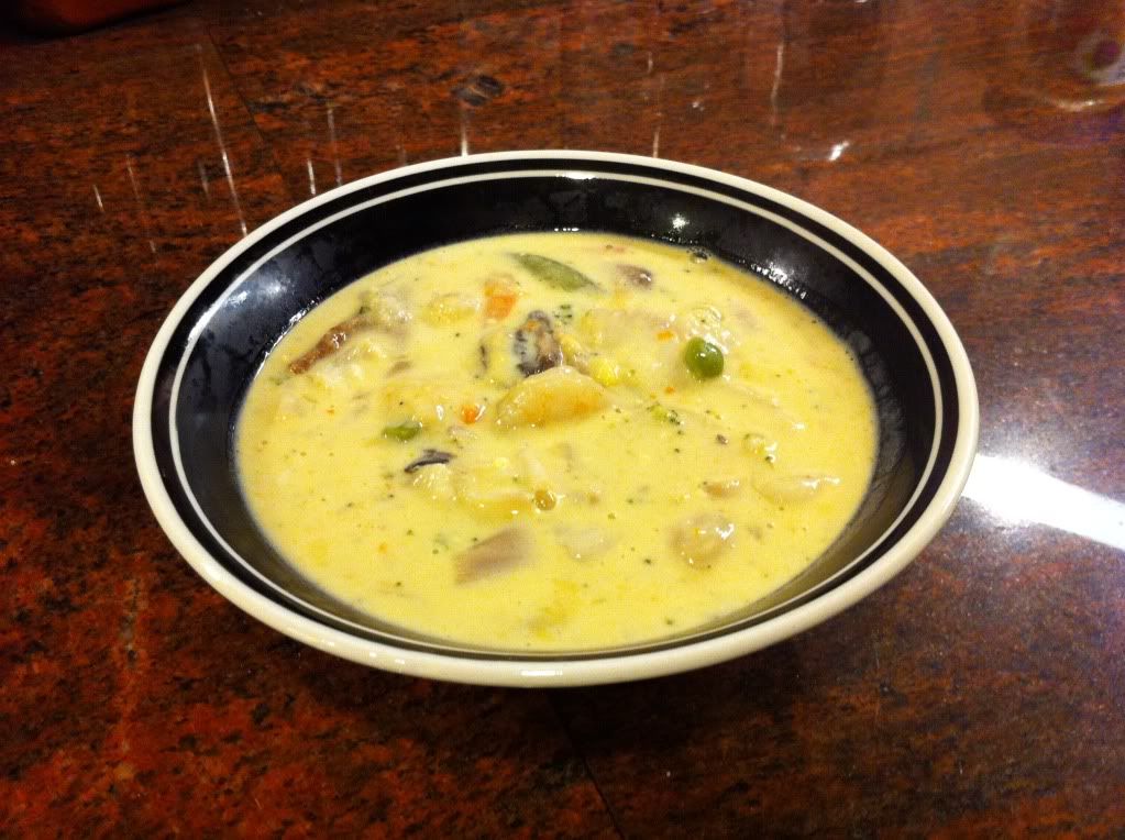 Best Easy Cheesy Seafood Chowder!