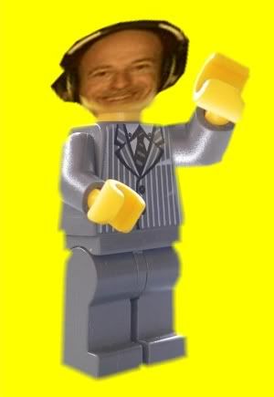 [img width=300 height=435]http://i1141.photobucket.com/albums/n594/dendrite1/silverdj.jpg[/img]