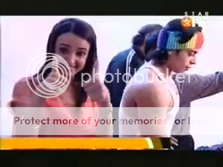 https://i1141.photobucket.com/albums/n581/SwaNia_1/vlcsnap-2012-06-09-17h49m43s212.png
